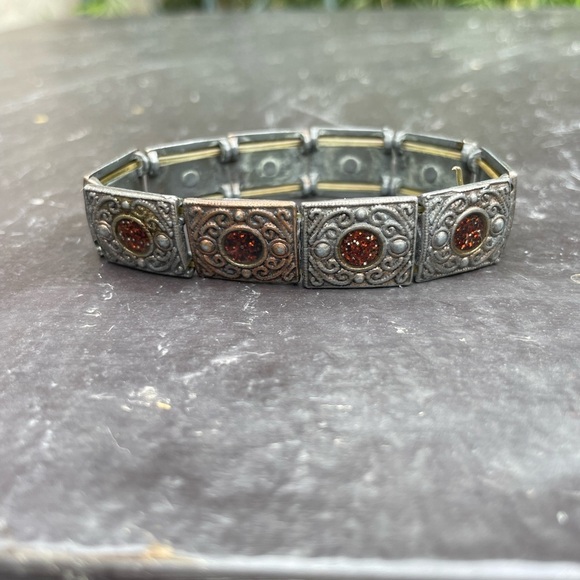 Mixed metal handmade bracelet - Picture 4 of 5